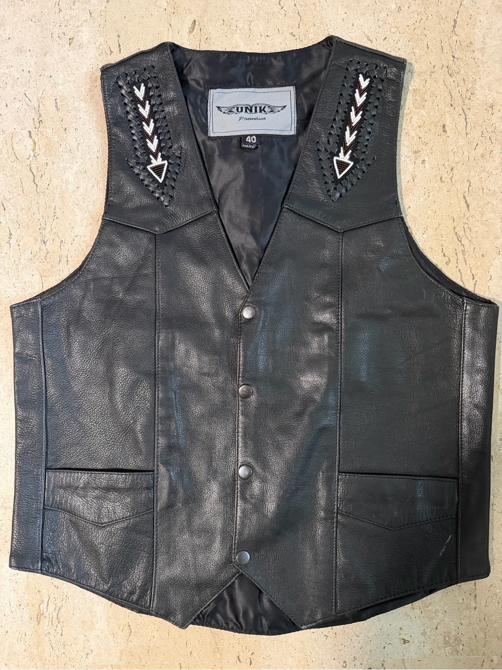 UNIK 90’s Vintage Leather and Native Beaded Vest Men’s 40 Large